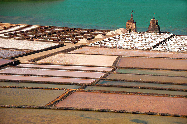 Salinas de Janubio (Janubio Salzsee)